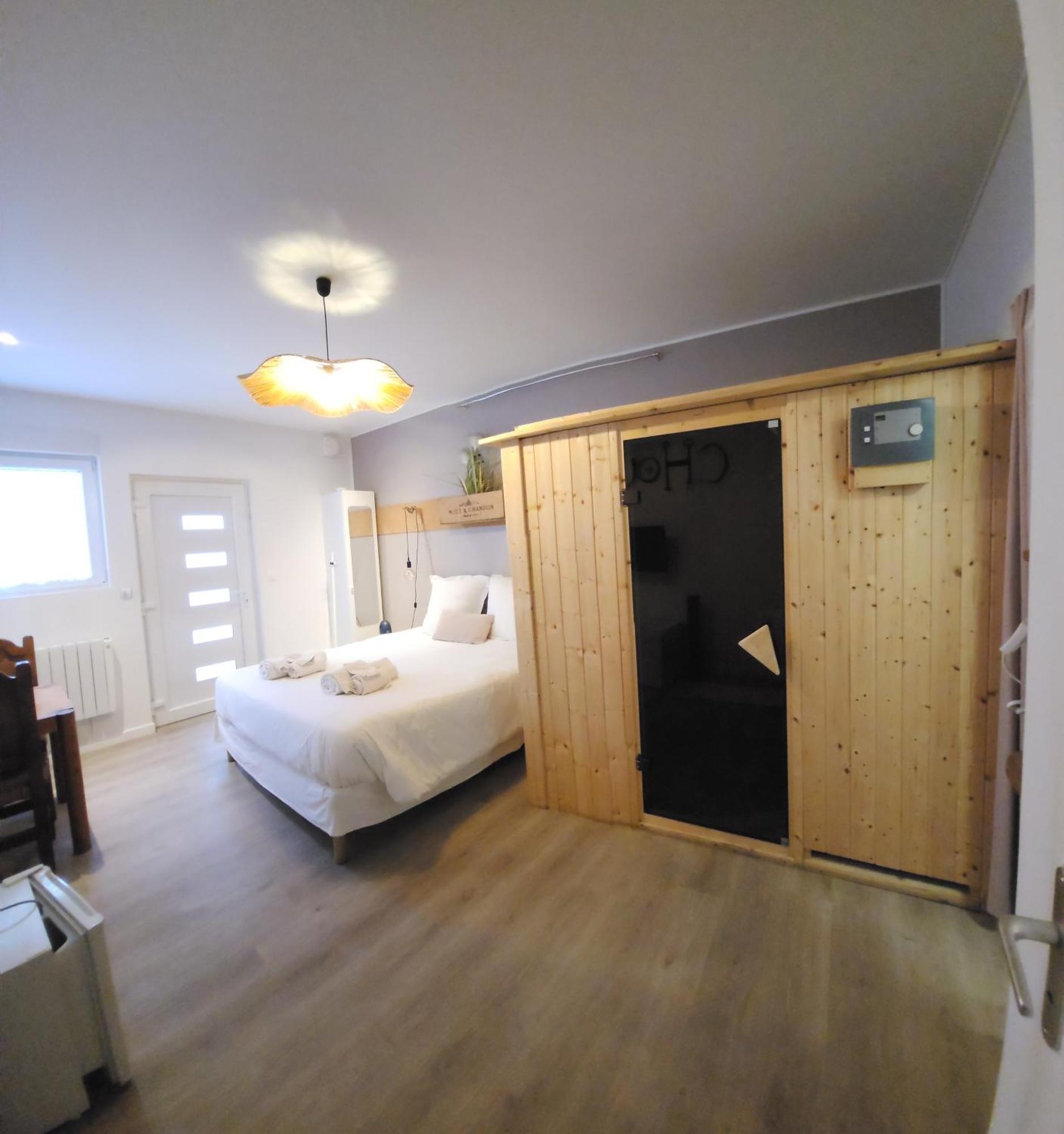 Chambres Privees Hyper-Centre Epernay Lit 160X200Cm Eksteriør bilde